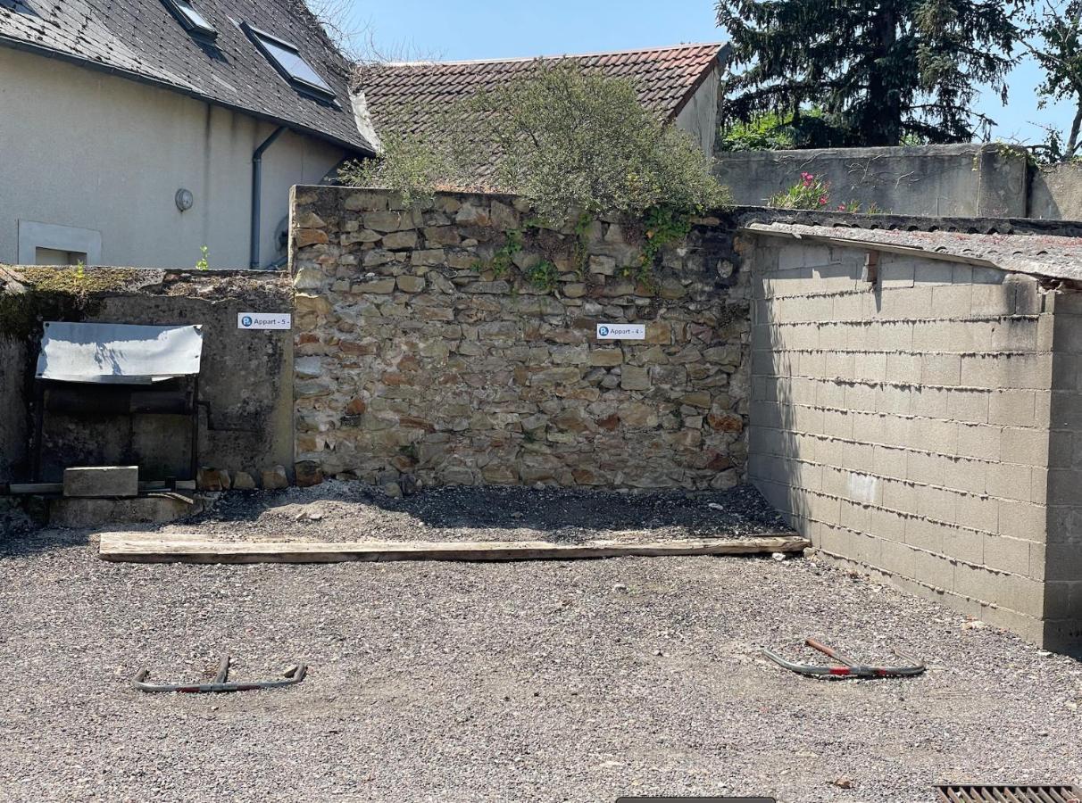 Appartement Avec Parking Gratuit Et Wifi Vierzon Dış mekan fotoğraf